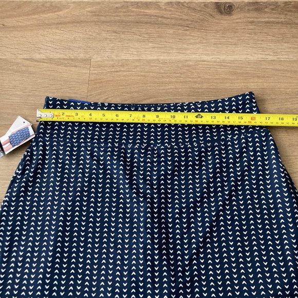NWT Seg’ments Luxe Skort - L - Picture 6 of 12